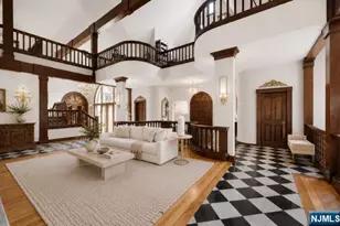 1 Cherokee Ct, Sparta Township, NJ 07871 - Photo 2