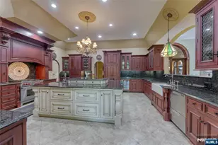1 Cherokee Ct, Sparta Township, NJ 07871 - Photo 10