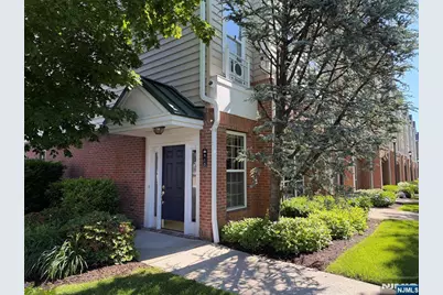 815 Deluca Road 815 #815, Belleville, NJ 07109 - Photo 2