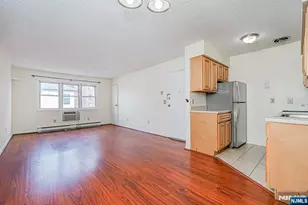412 68th Street 17, Guttenberg, NJ 07093 - Photo 12