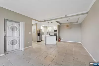 399 11th Street 403 #403, Palisades Park, NJ 07650 - Photo 4