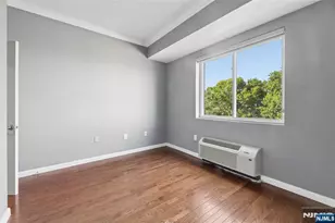 399 11th Street 403, Palisades Park, NJ 07650 - Photo 20