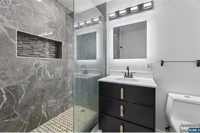 399 11th Street 403 #403, Palisades Park, NJ 07650 - Photo 22