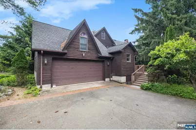 148 Spring Valley Road, Montvale, NJ 07645 - Photo 26
