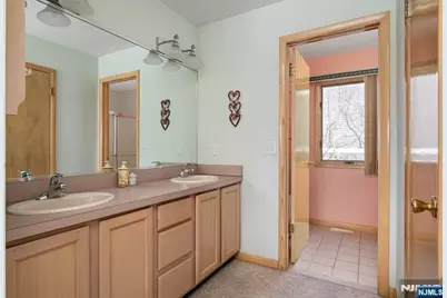 25 W Bayberry Drive, Beach Haven, NJ 08008 - Photo 16