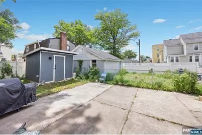 196 Windsor Street, Kearny, NJ 07032 - Photo 40