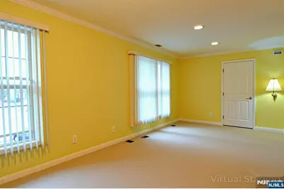 4 Chanda Court 4 #4, Clifton, NJ 07012 - Photo 8