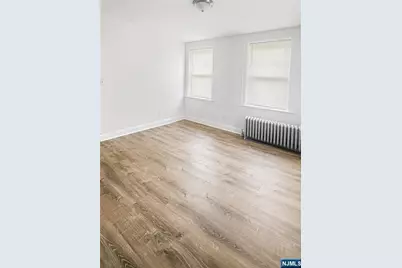 818 Summit Avenue 3 #3, River Edge, NJ 07661 - Photo 8