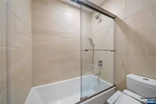 200 Winston Dr 2409, Cliffside Park, NJ 07010 - Photo 40