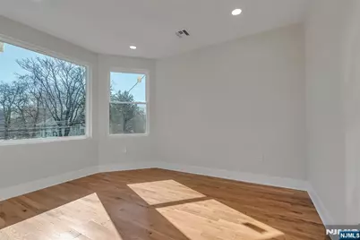 249 Hillside, Leonia, NJ 07605 - Photo 24