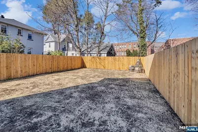 249 Hillside, Leonia, NJ 07605 - Photo 40