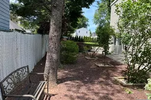256 Teaneck Rd, Ridgefield Park, NJ 07660 - Photo 6