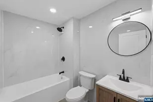 203-205 Hansbury, Newark, NJ 07112 - Photo 16