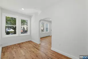 203-205 Hansbury, Newark, NJ 07112 - Photo 6