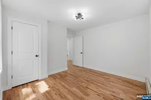 203-205 Hansbury, Newark, NJ 07112 - Photo 28
