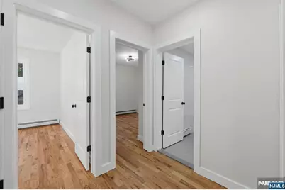 203-205 Hansbury, Newark, NJ 07112 - Photo 10