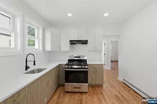 203-205 Hansbury, Newark, NJ 07112 - Photo 8