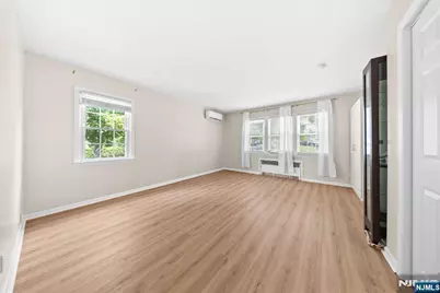 566 2nd Street, Carlstadt, NJ 07072 - Photo 12