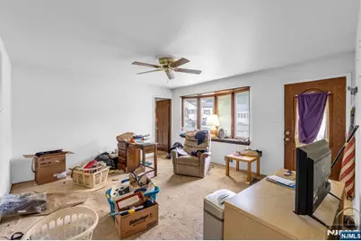 301 S Boulevard, Saddle Brook Township, NJ 07663 - Photo 8