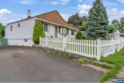 301 S Boulevard, Saddle Brook Township, NJ 07663 - Photo 2