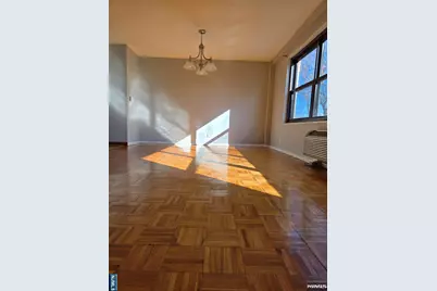 2348 Linwood Avenue 3L #3L, Fort Lee, NJ 07024 - Photo 8