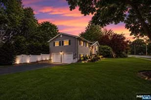 34 N Middletown Rd, Montvale, NJ 07645 - Photo 2