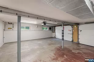34 N Middletown Rd, Montvale, NJ 07645 - Photo 36