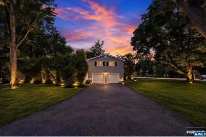 34 N Middletown Road, Montvale, NJ 07645 - Photo 38