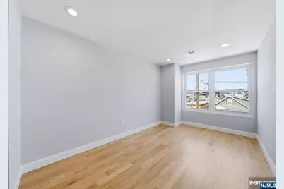 60 Dewitt Street B #B, Garfield, NJ 07026 - Photo 20