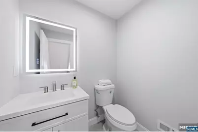 60 Dewitt Street B #B, Garfield, NJ 07026 - Photo 22