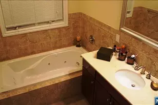 376 Aurora Ave, Cliffside Park, NJ 07010 - Photo 6