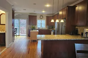 376 Aurora Ave A, Cliffside Park, NJ 07010 - Photo 2