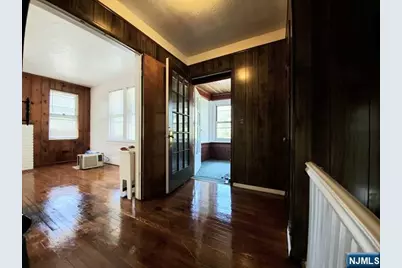 557 Grand Avenue 2nd Fl #2nd FL, Leonia, NJ 07605 - Photo 8