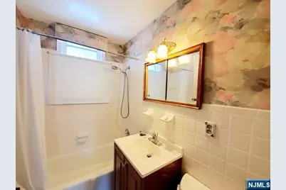 557 Grand Avenue 2nd Fl #2nd FL, Leonia, NJ 07605 - Photo 10