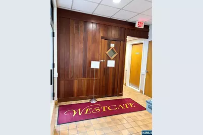 1484 Westgate Drive, Fort Lee, NJ 07024 - Photo 16