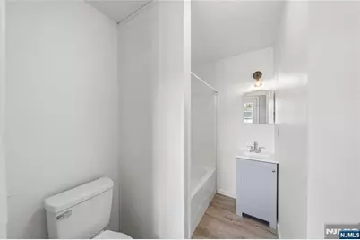 47 Helen, Moonachie, NJ 07074 - Photo 8
