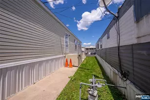 47 Helen, Moonachie, NJ 07074 - Photo 12