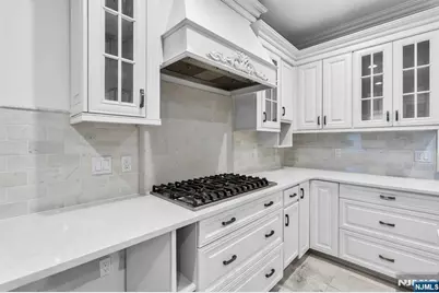 315 Mary Street, Englewood, NJ 07631 - Photo 6