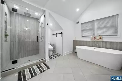 107 Highland Avenue, Ridgewood, NJ 07450 - Photo 16