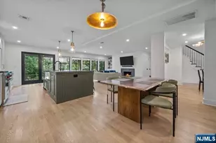 107 Highland Ave, Ridgewood, NJ 07450 - Photo 2