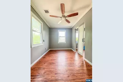 20 Greenwood Avenue, Wanaque, NJ 07420 - Photo 4