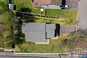 390 Pascack Rd, Washington Township, NJ 07676 - Photo 36