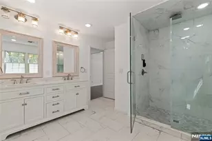 390 Pascack Rd, Washington Township, NJ 07676 - Photo 18