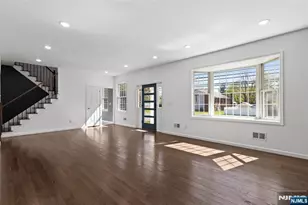 390 Pascack Rd, Washington Township, NJ 07676 - Photo 8