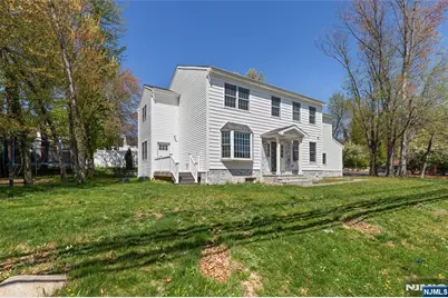 390 Pascack Road, Washington Township, NJ 07676 - Photo 2