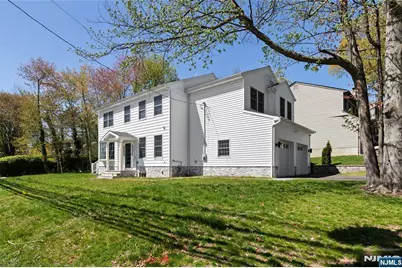390 Pascack Road, Washington Township, NJ 07676 - Photo 4