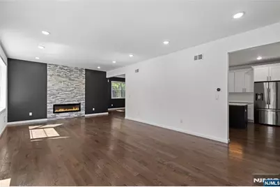 390 Pascack Road, Washington Township, NJ 07676 - Photo 6