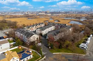 5 Creekside Ct, Secaucus, NJ 07094 - Photo 34