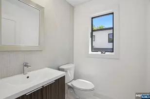 2189 Jones Rd, Fort Lee, NJ 07024 - Photo 26