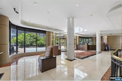 100 Carlyle Drive 5Hs #5HS, Cliffside Park, NJ 07010 - Photo 2
